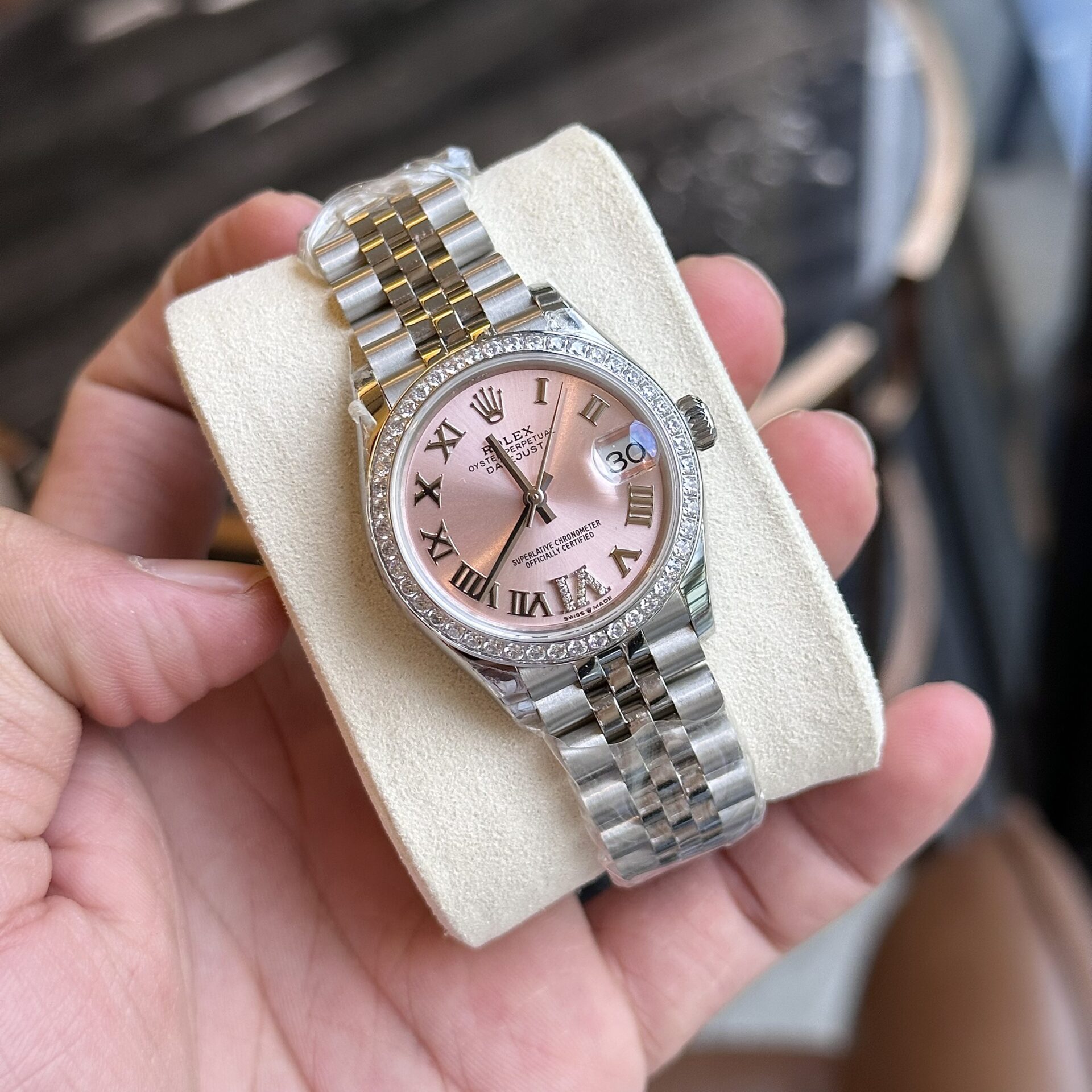 Rolex DateJust With Diamonds Pink Dial Replica Women-s Watch EW 31mm - Soul Replicas