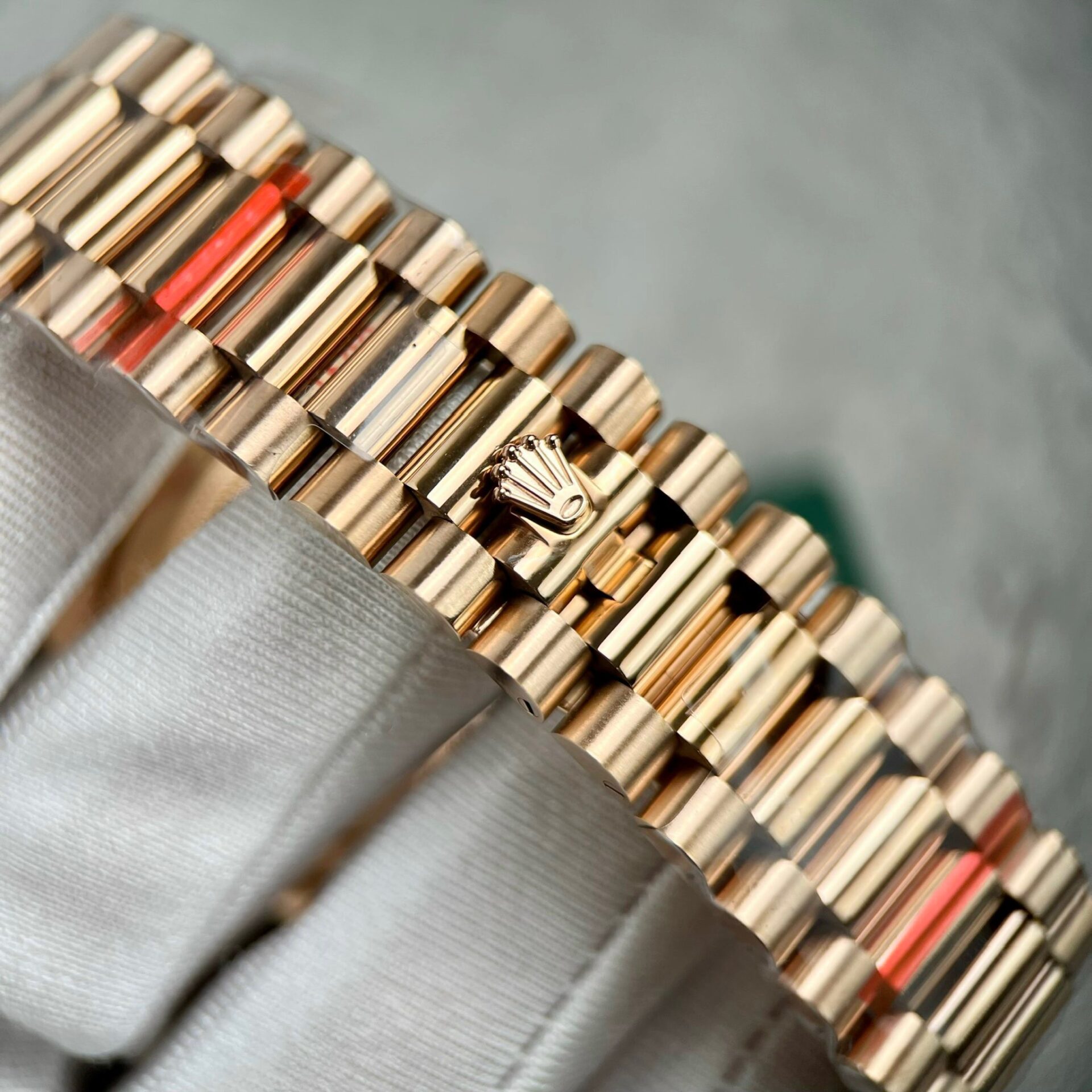 Rolex Day-Date 228235 Best Replica Watch Chocolate Dial GM Factory 40mm - Soul Replicas