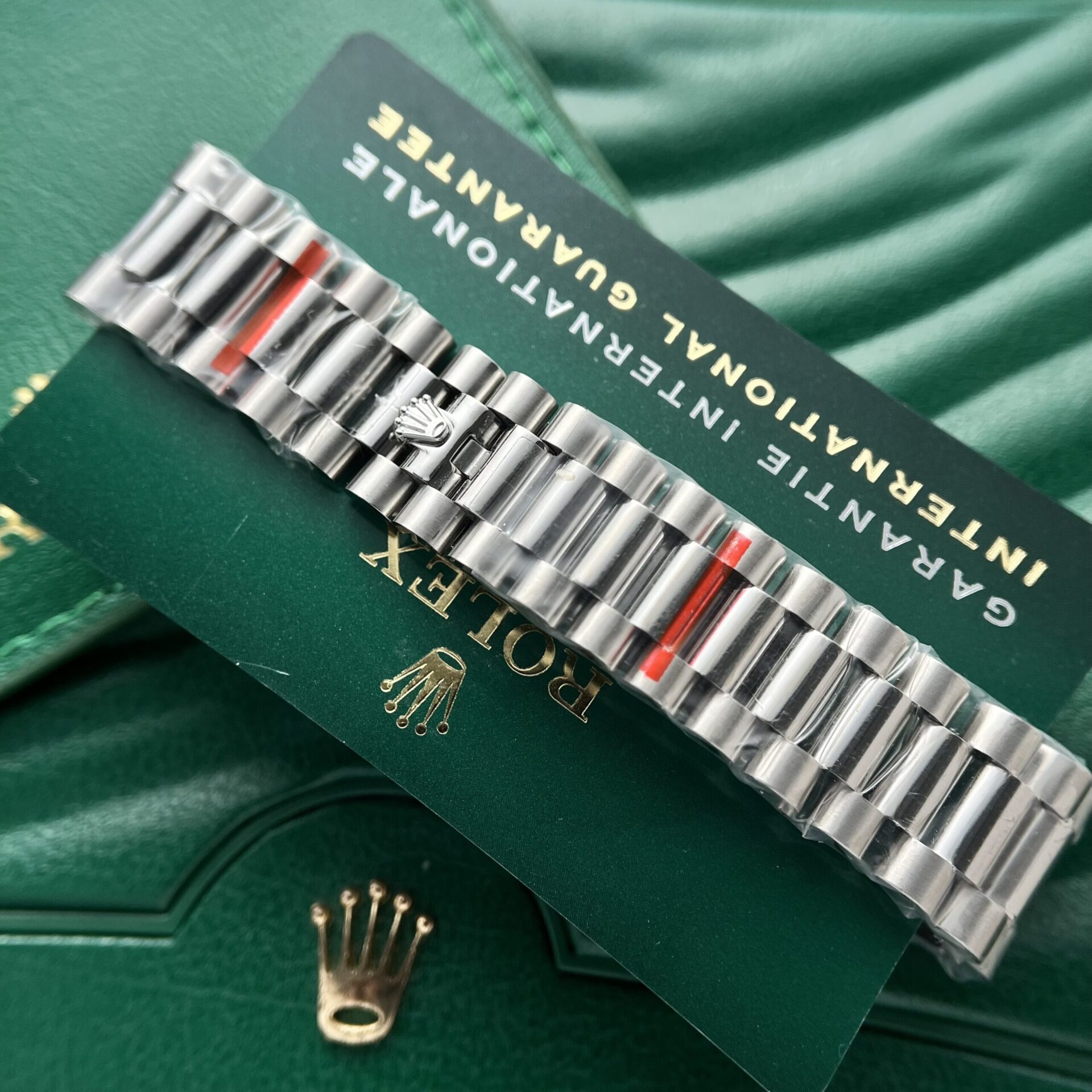 Rolex Replica Watches Day-Date Mother Of Pearl Dial 40mm - Soul Replicas