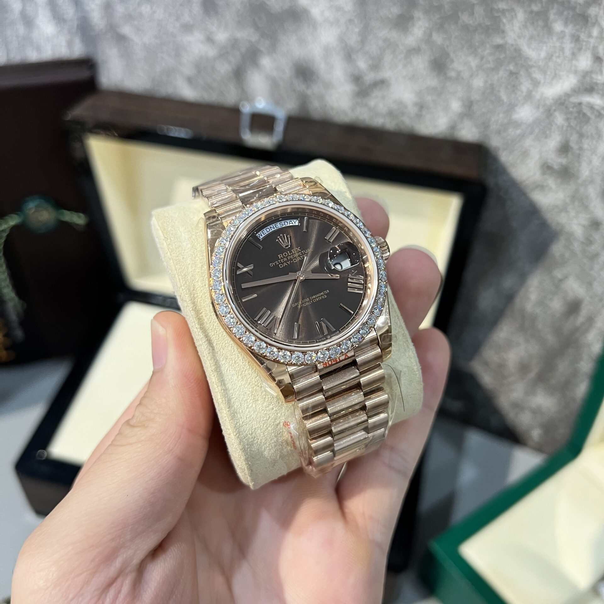 Rolex Day-Date 228235 Replica Watch Refined With Moissanite Diamonds 40mm - Soul Replicas