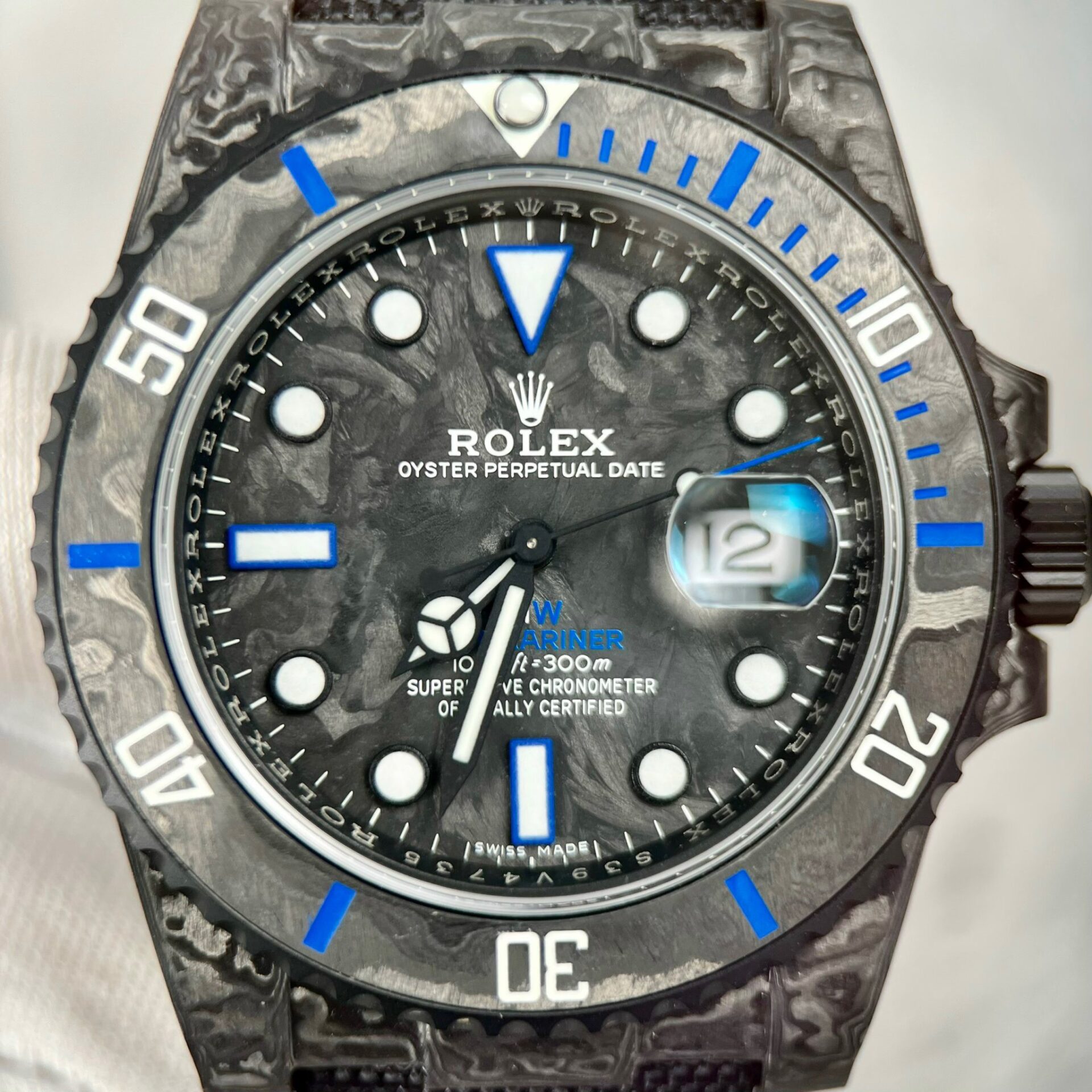 Rolex GMT-Master II Diw Replica 1:1 Watch Carbon Ultra Light 40mm - Soul Replicas