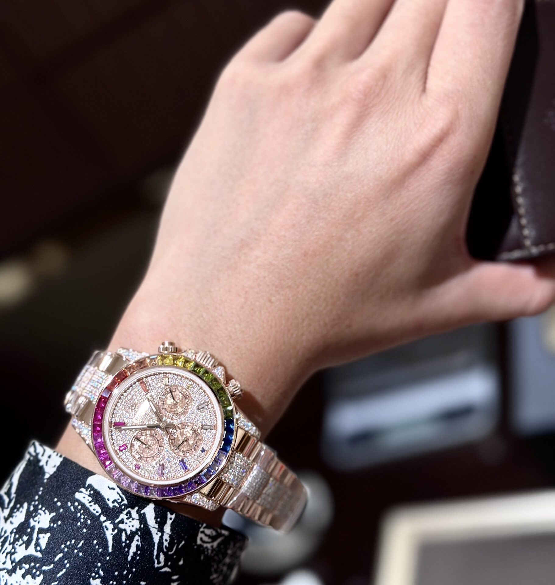 Rolex Daytona Rainbow Replica Watch Gold Wrapped With Moissanite Diamonds 40mm - Soul Replicas