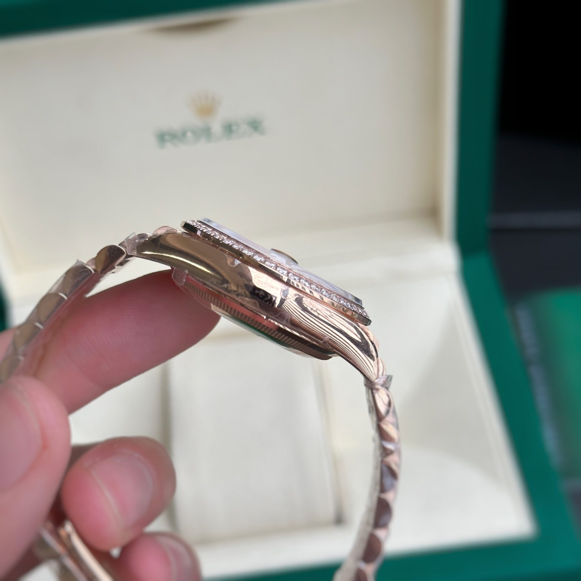 Rolex Fake Watch Day-Date Dial Chocolate President Dial EW Factory 36mm - Soul Replicas