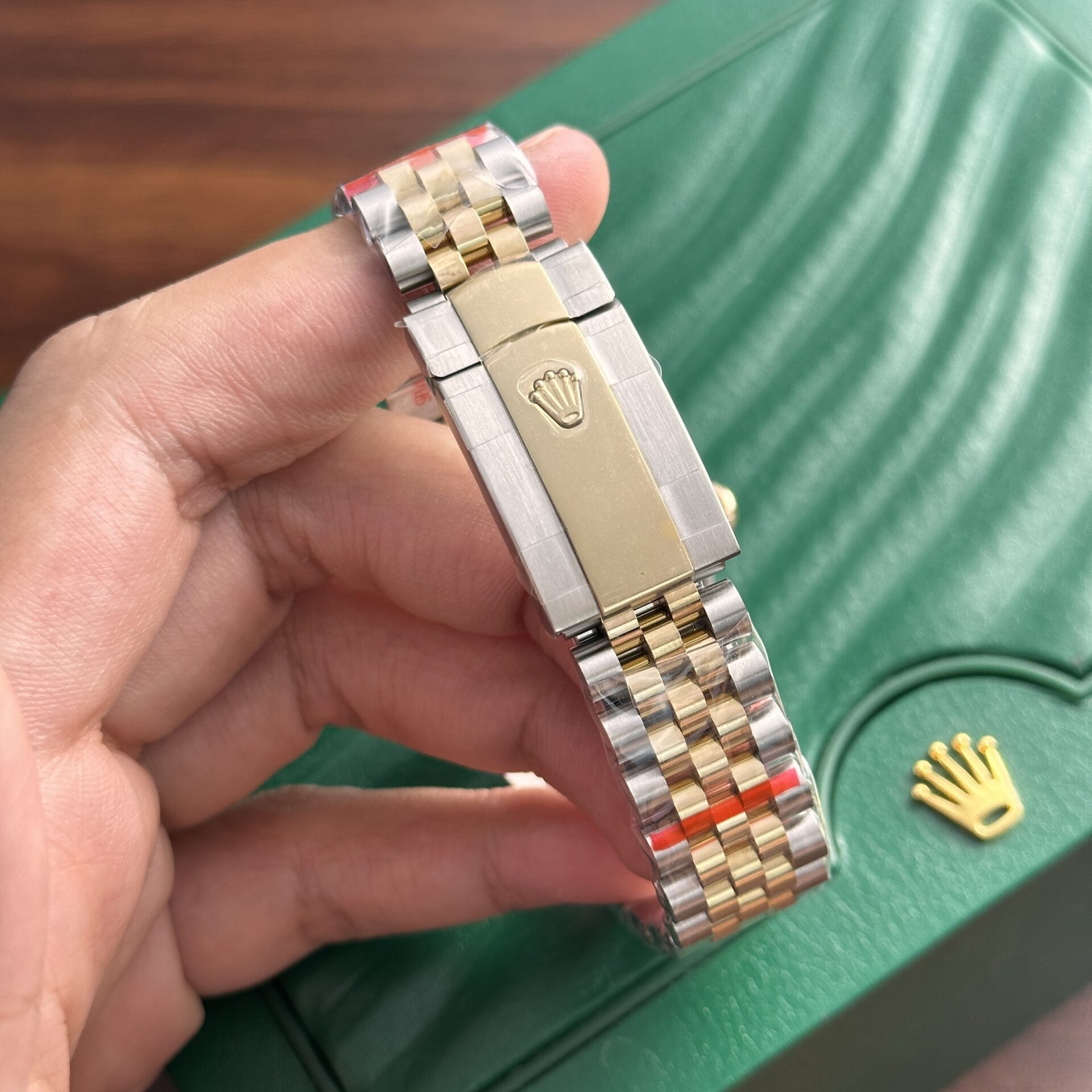 Rolex DateJust 18K Gold Wrapped Replica Watch Palm Leaf Dial GM 36mm - Soul Replicas