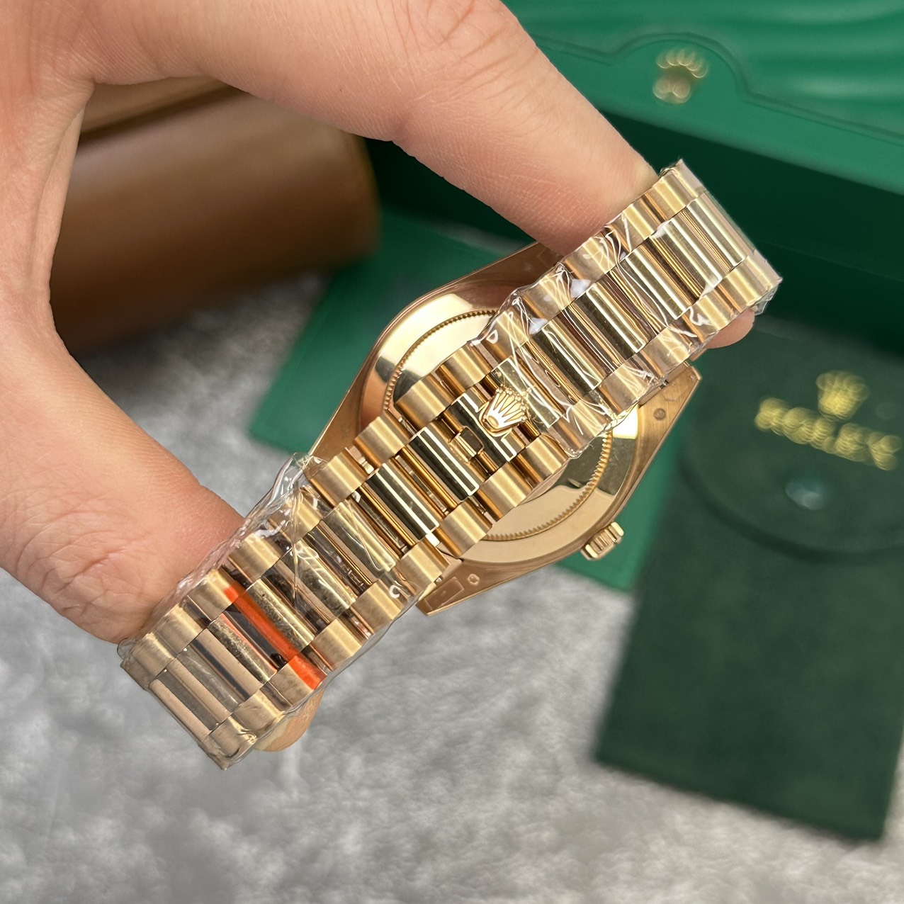 Rolex Replica Watch Day-Date 228235 Rose Gold White Dial V2 GM Factory 40mm - Soul Replicas