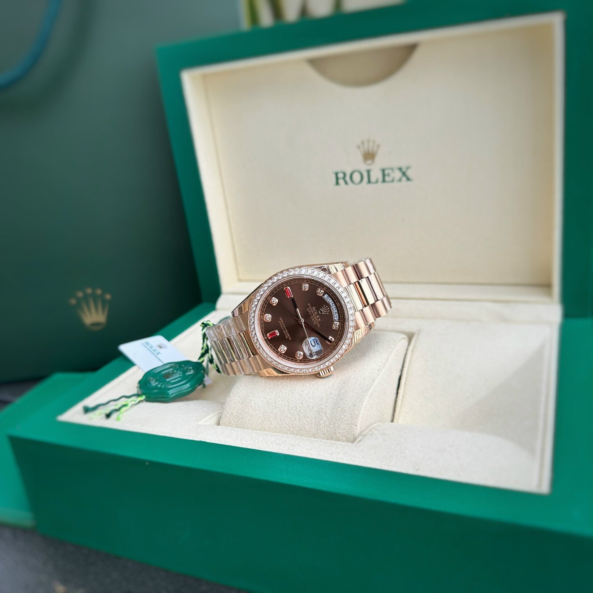 Rolex Fake Watch Day-Date Dial Chocolate President Dial EW Factory 36mm - Soul Replicas