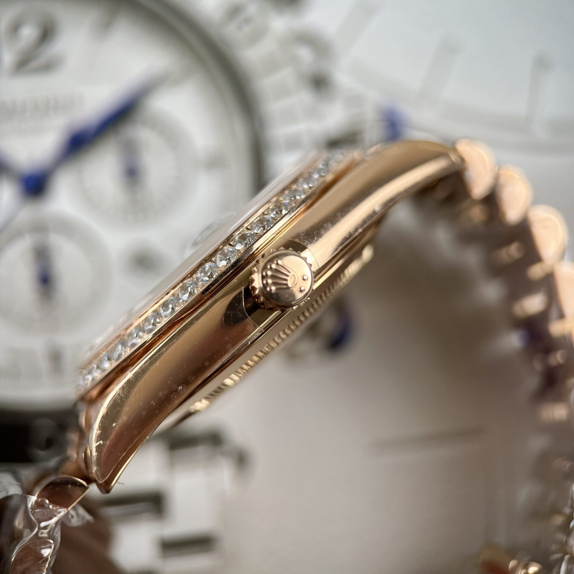 Rolex Day-Date Fake Watch Mother Of Pearl Dial TW Factory 40mm - Soul Replicas