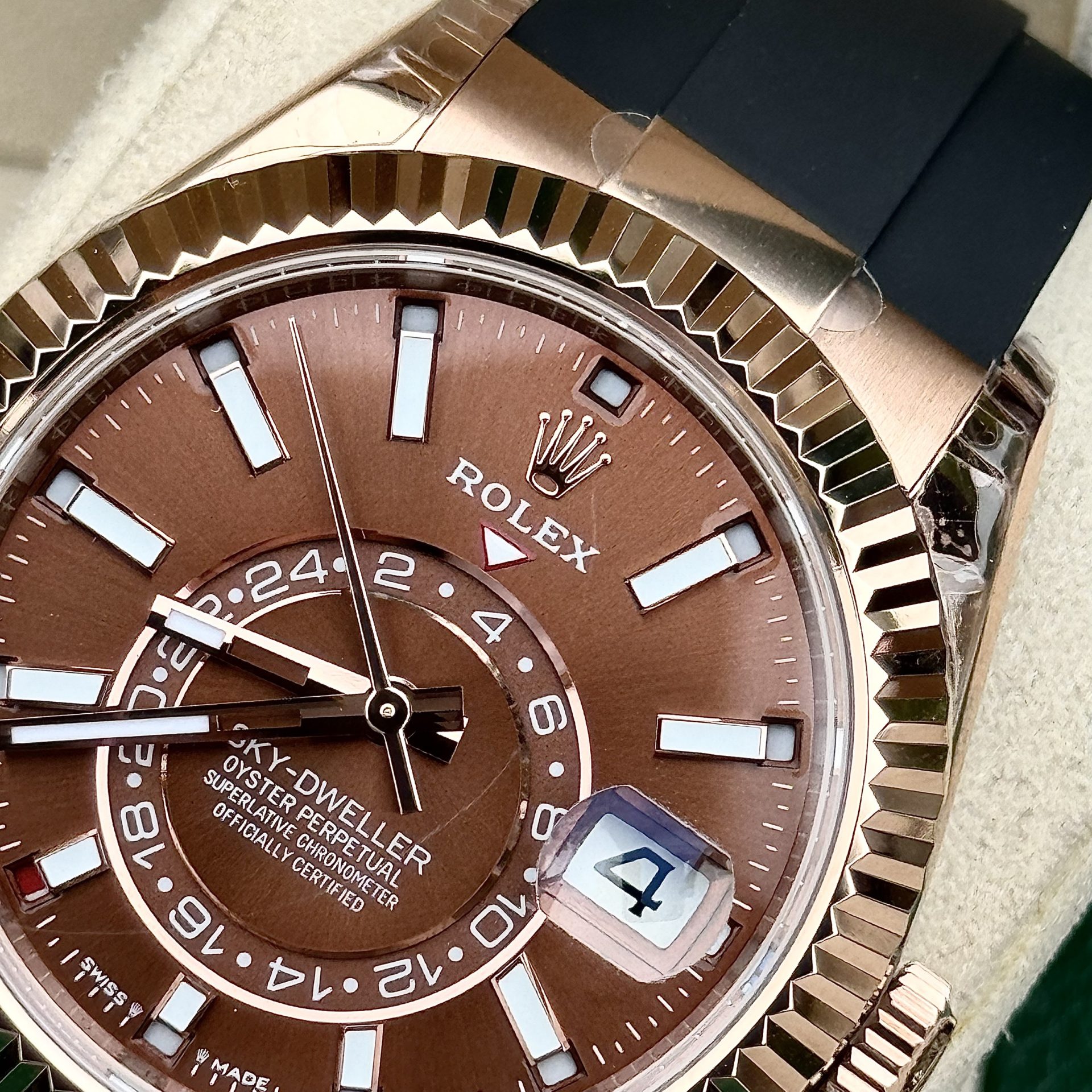 Rolex Replica Watch Sky-Dweller 336235 Chocolate Dial Rubber Strap 42mm - Soul Replicas