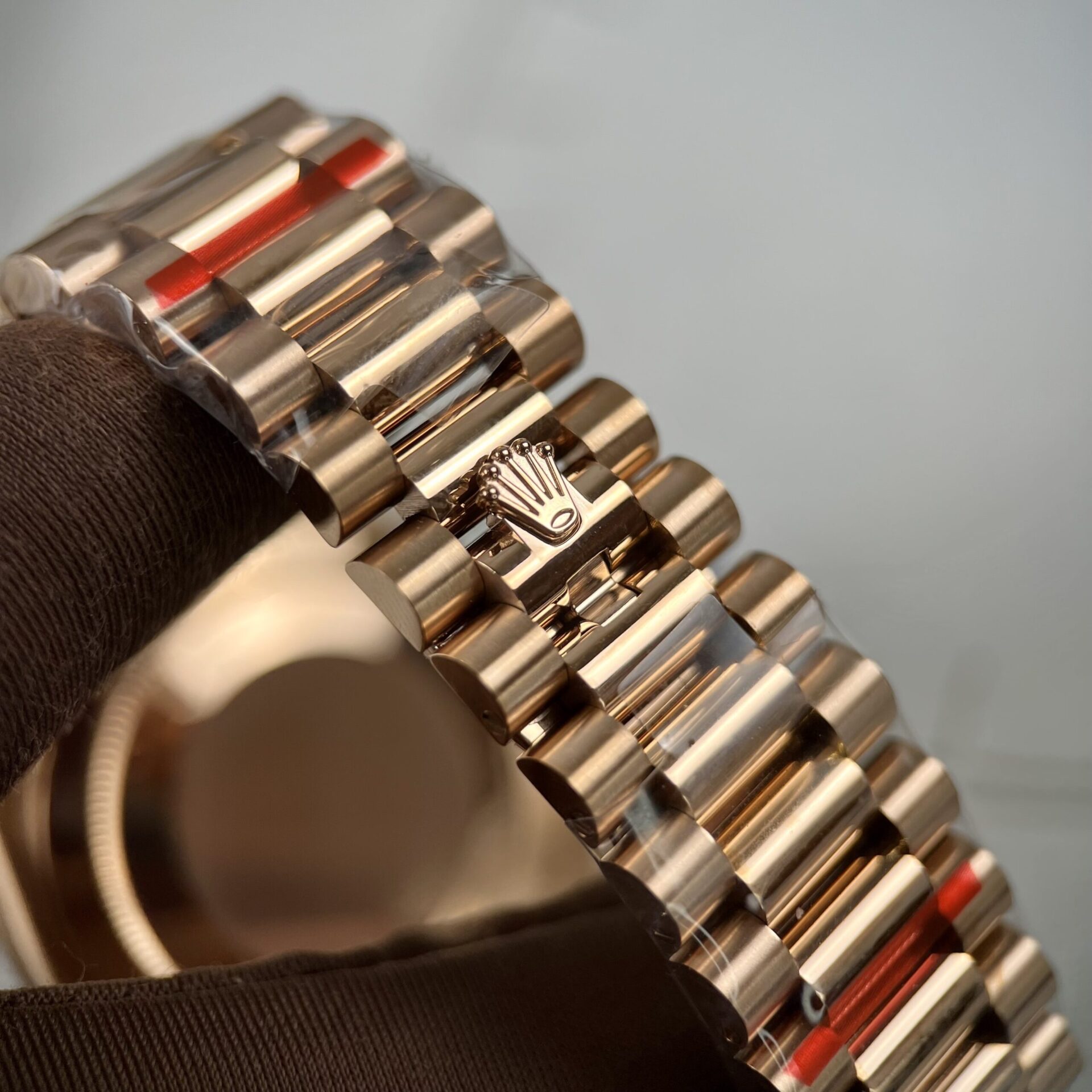 Rolex Day-Date Fake Watch Mother Of Pearl Dial TW Factory 40mm - Soul Replicas