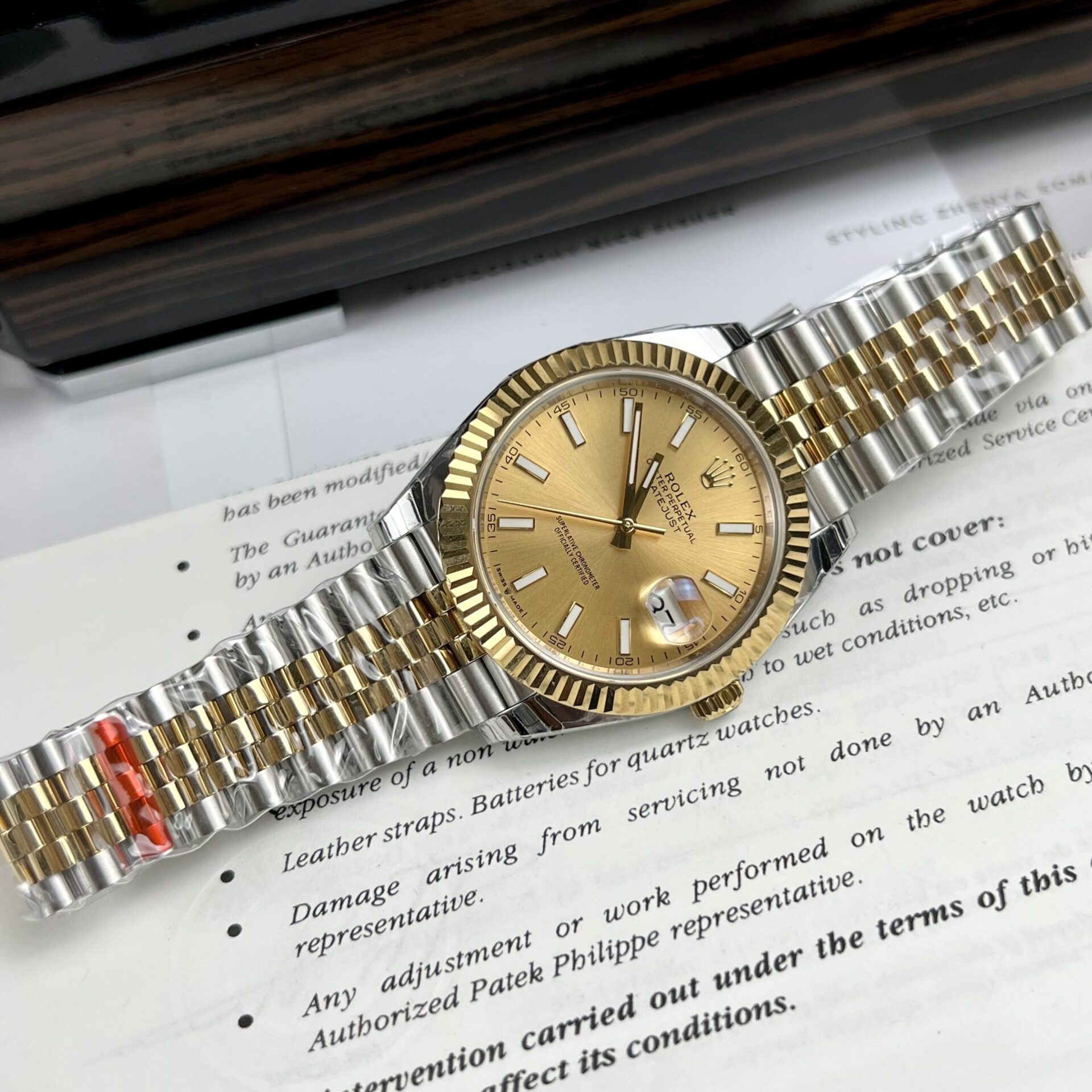 Rolex DateJust Replica Watch Yellow Dial EW Factory 36/41mm - Soul Replicas
