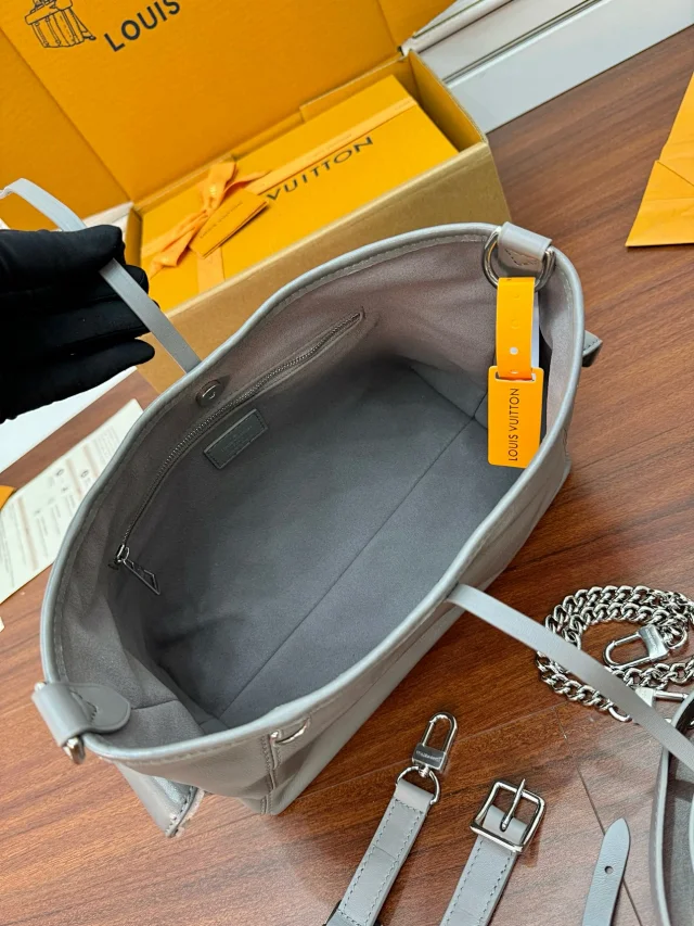 Carryall Cargo Black Knight Lambskin Tote Handbag Shoulder Bag Removable Adjustable Shoulder Strap Locomotive Chain m24861 m46203 - Soul Replicas