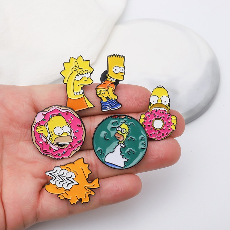 Trendy Hit! The Simpsons Cartoon Character Alloy Brooch, Quirky Oil-Dripped Craftsmanship, Unique Pin Design Showcases Personality Flair
