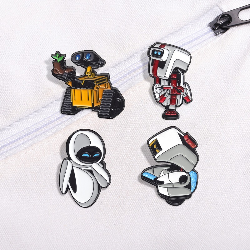 Cute White Robot Metal Brooch, Anime Merchandise Versatile Accessory, Post-Apocalyptic Style Lapel Pin, Enhance Your Fashion Look