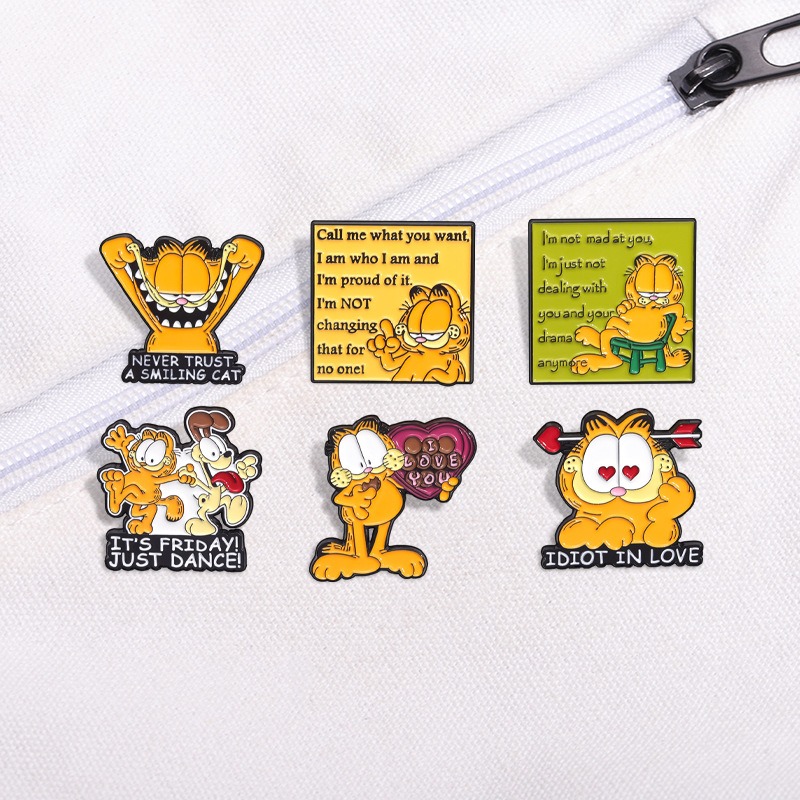 Adorable Collection of Orange Tabby & Garfield Animal-Inspired Movie & Comic Metal Brooch, Elegant Badge Lapel Pin, Unique Gift Boutonniere
