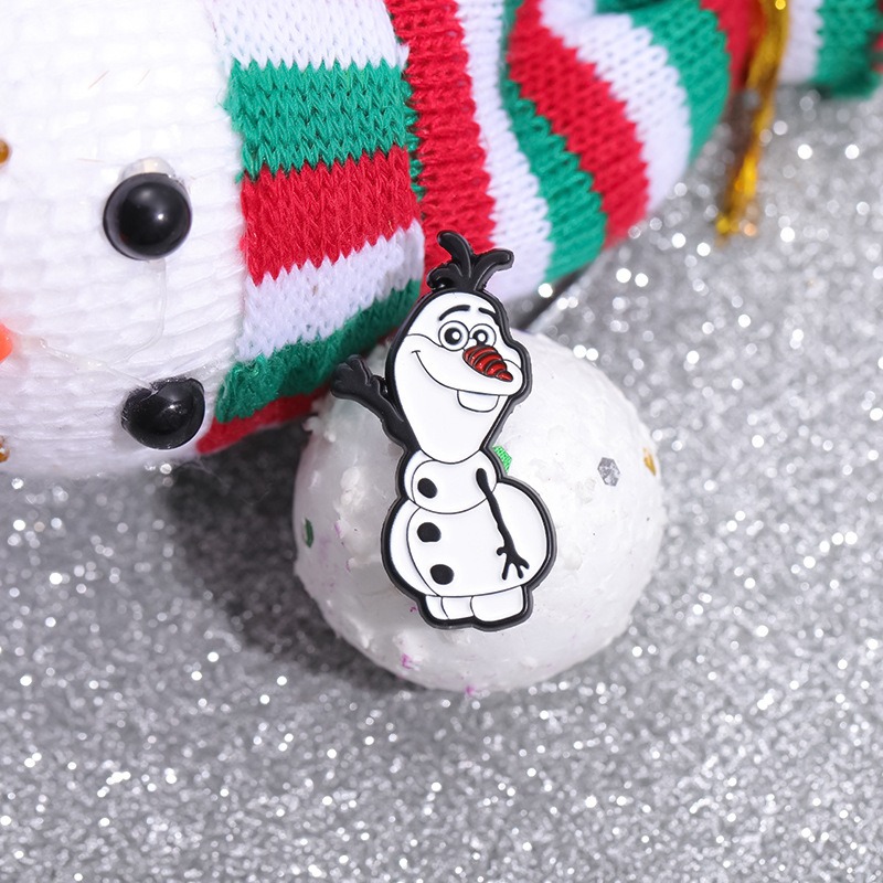 Euro-American Charm, Adorable Olaf! Movie & TV Peripheral Commemorative Badge, Whimsical Snowman-Shaped Cartoon Brooch, Adding Uniqueness to Your Everyday