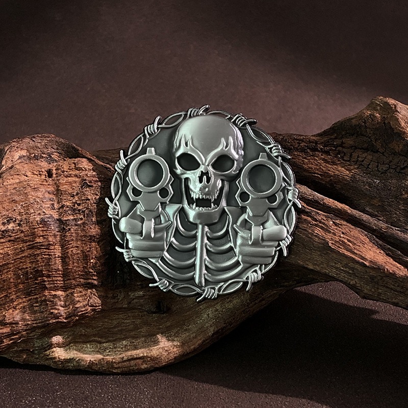 Halloween Dark Punk Spectacle: Unleash the Creative Skull Badge! Irregular Brooch, Individually Versatile, Making Your Medallion the Party's Showstopper