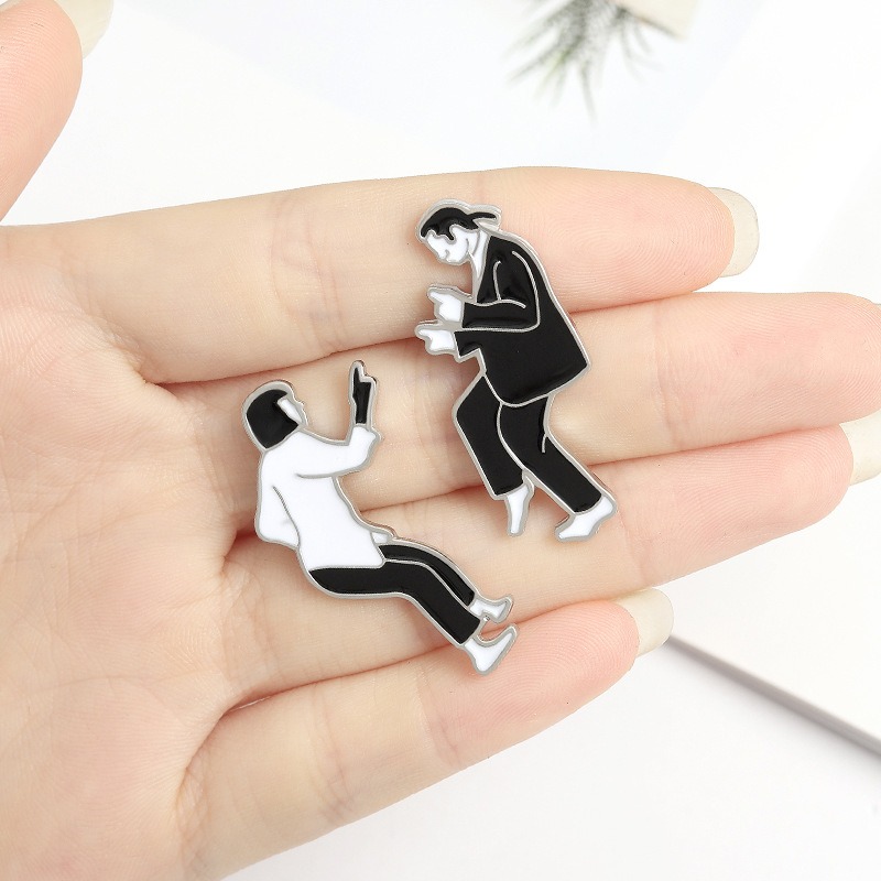 European & American Style, Pulp Fiction Character Alloy Brooch, Black & White Punk Flair, Unique Accessory Badge, Showcasing Distinctive Taste