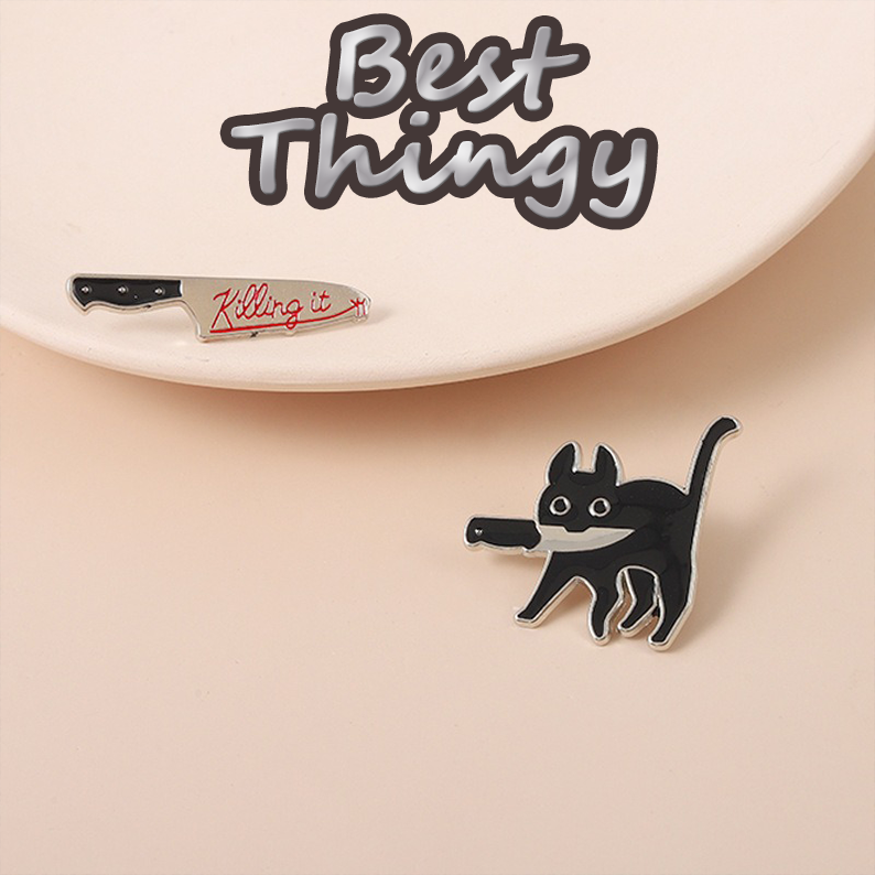 Cartoon Cat Holding a Knife Design Metal Enamel Pin Badge, Unique Personalized Small Knife Dark Style Lapel Pin Accessory Badge