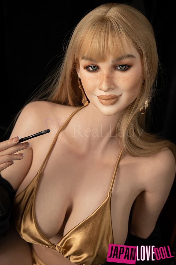 Real Lady 168cm Fカップ R2ヘッド 超リアルメイク付き ラブドール - JapanLoveDoll