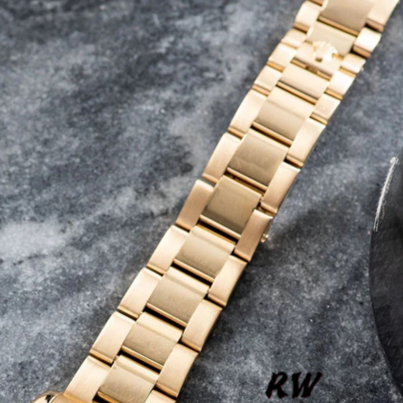 Rolex Day-Date 118238 Champagne Diamond Dial 36mm Unisex Replica Watch