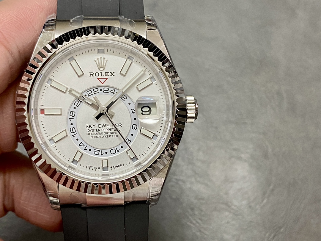 Rolex Sky Dweller 42 White Gold White Dial Oysterflex M336239 0003