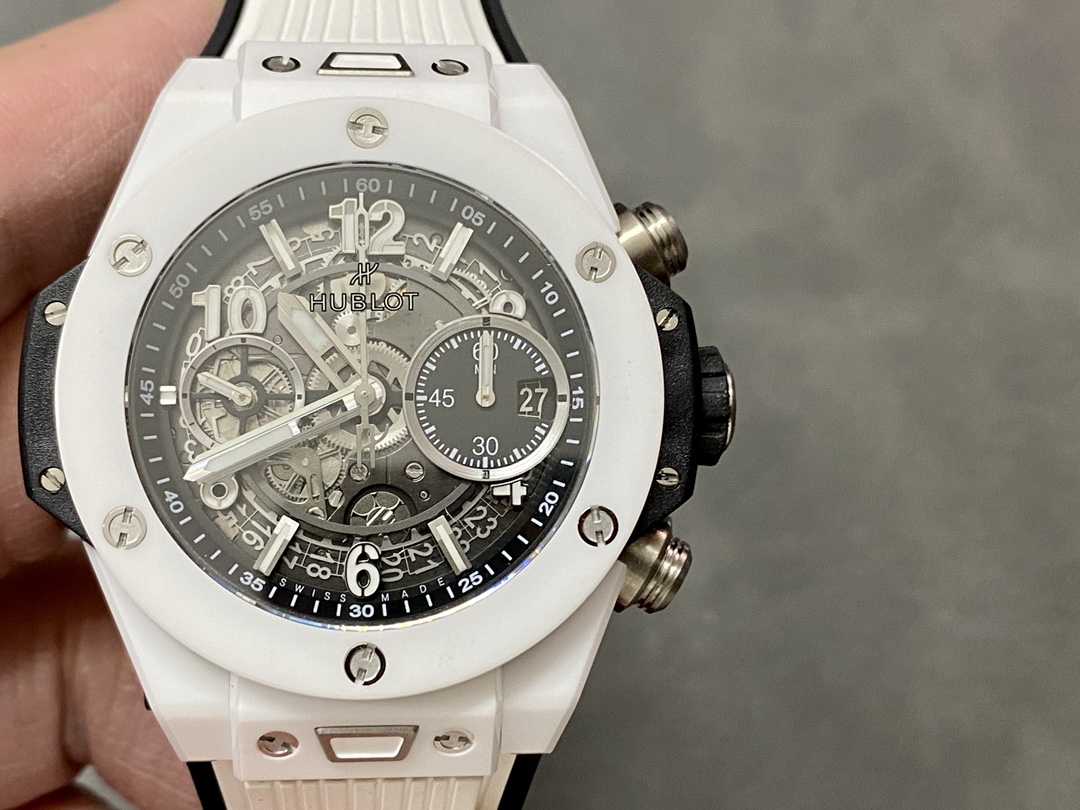 Hublot Big Bang Unico White Ceramic 411.HX.1171.RX