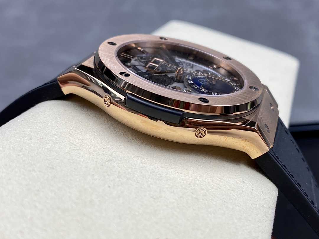 Hublot Classic Fusion 517.OX.0180.LR 45 mm Mens