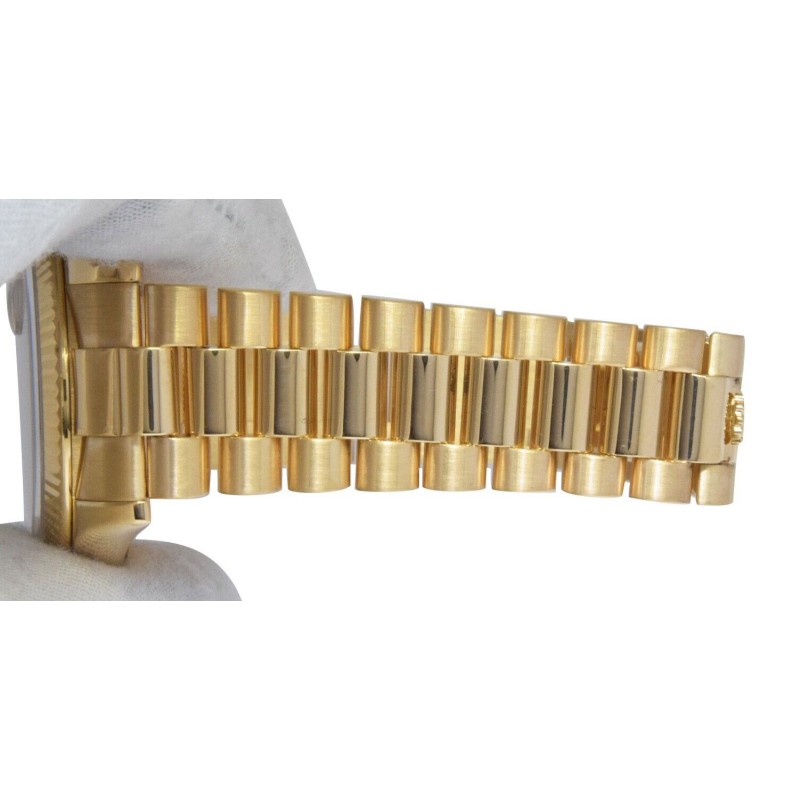 Rolex Day-Date 118238 Champagne Dial Arabic Numeral 36mm Unisex Replica Watch