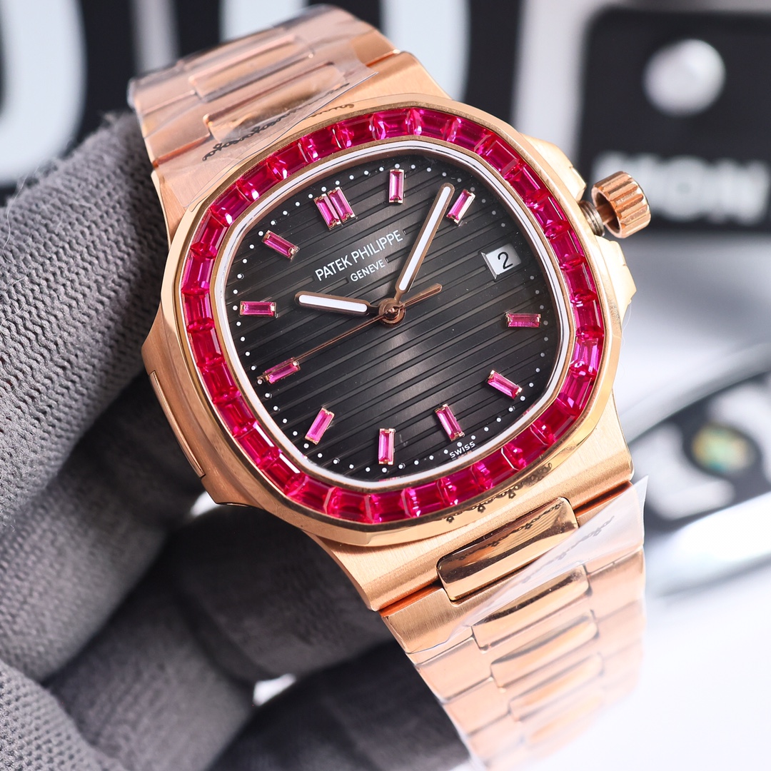 Replica Patek Philippe Nautilus 5723 112R 001 40mm Mens Watch