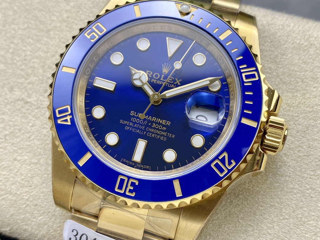 Rolex Submariner 116618 Yellow Gold Blue Dial 40mm Mens Replica Watch