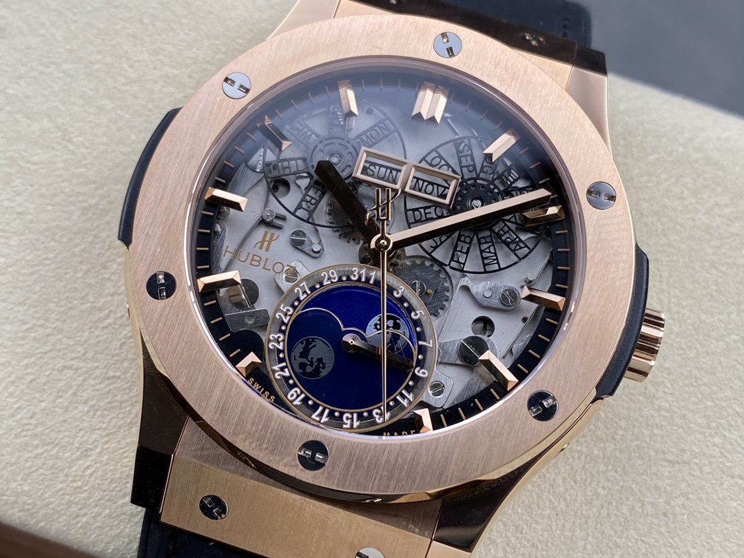 Hublot Classic Fusion 517.OX.0180.LR 45 mm Mens