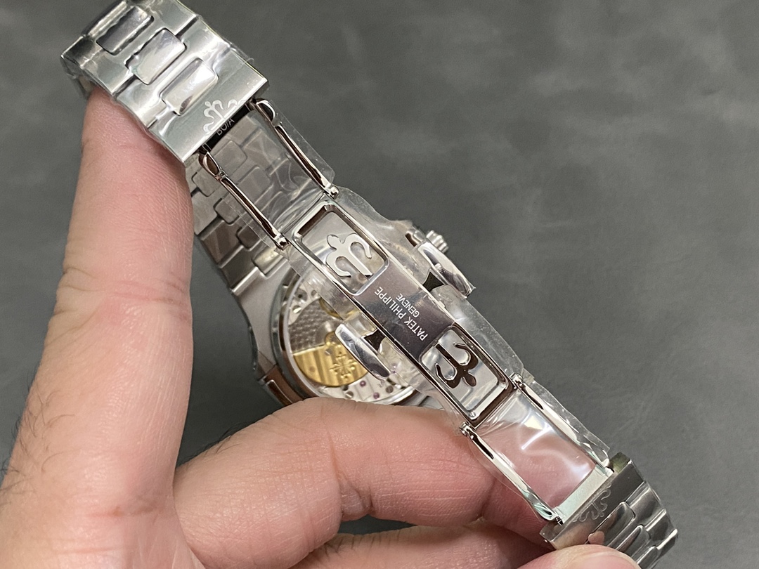 Patek Philippe Nautilus Perpetual Calendar White Gold Blue Dial 5740 1G 001 40mm