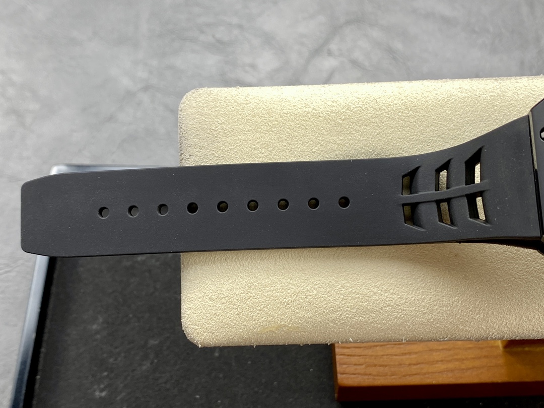 Richard Mille RM47 Edition Tourbillon Skeleton Black Ceramic Casing Watch