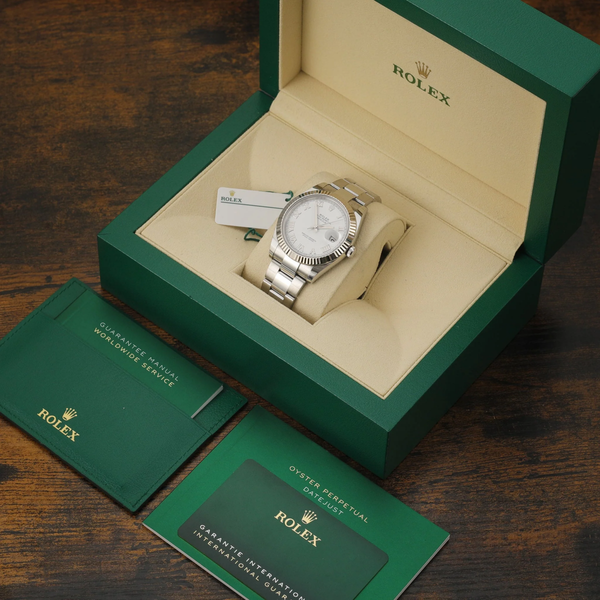 Rolex Datejust 126334 0023 Fluted Bezel White Roman Numeral Dial 41MM Mens Replica Watch