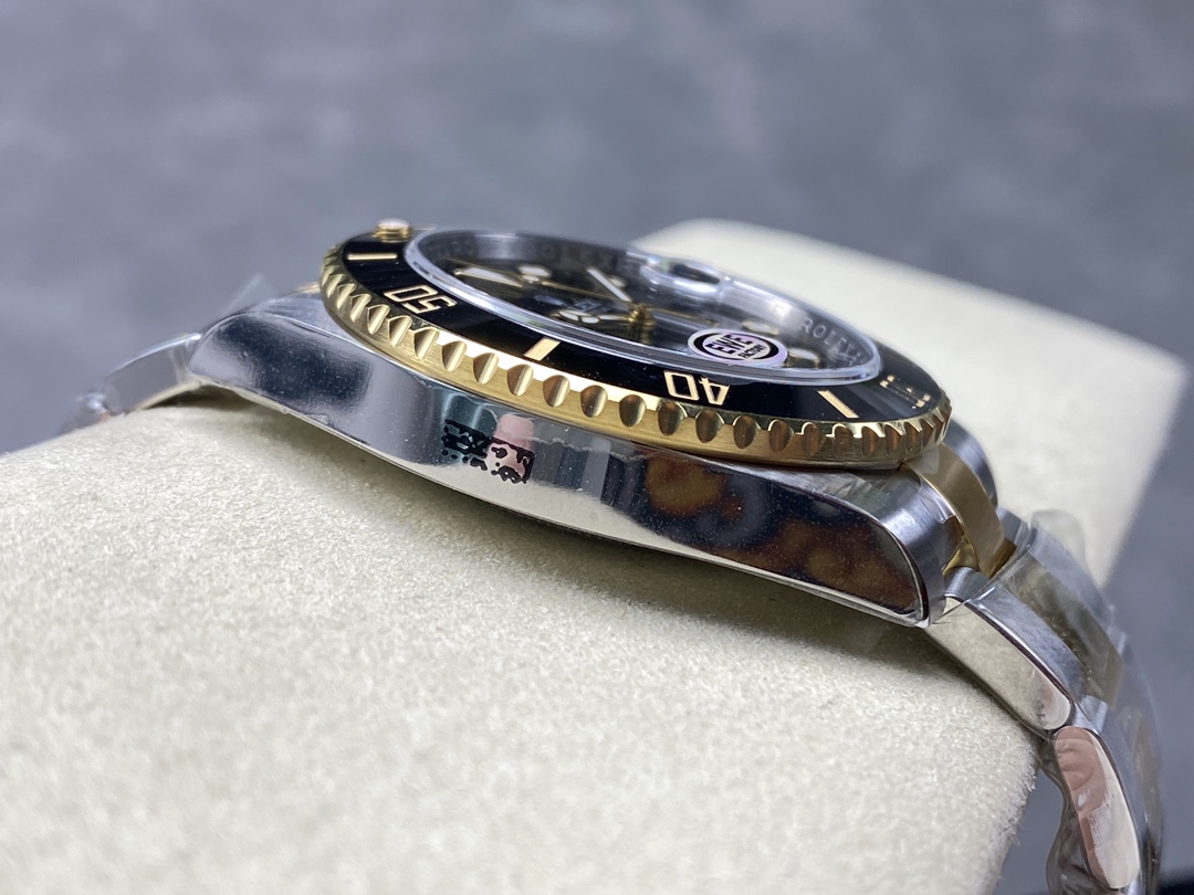 Rolex Submariner 126613LN 0002 Black Dial Black Bezel 41mm Mens Replica Watch