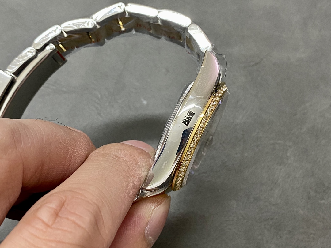 Rolex Datejust 36 Yellow Gold Black Dial m126283rbr 0008