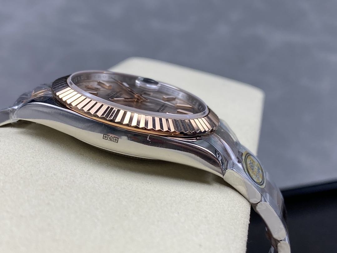 Rolex Datejust 41mm Two Tone Rose Gold Sundust Index Dial 126331 0009