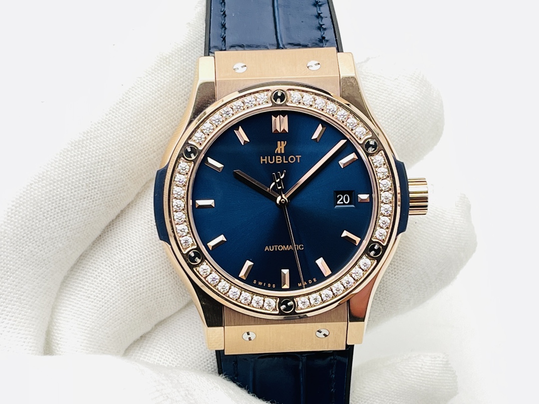 Hublot Classic Fusion King Gold 565.OX.7180.RX.1204 42mm