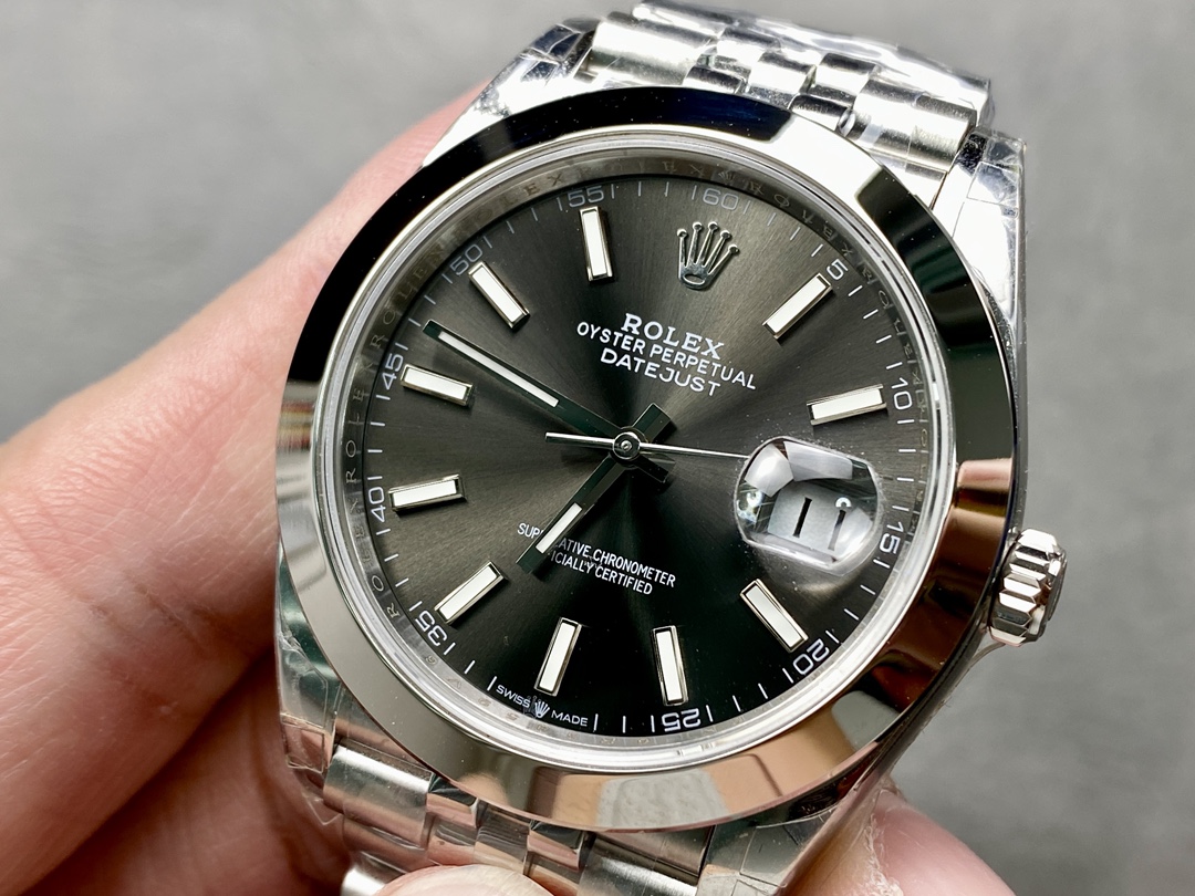 Rolex Datejust 41 41mm 126300 0012 Bright Black Index Dial