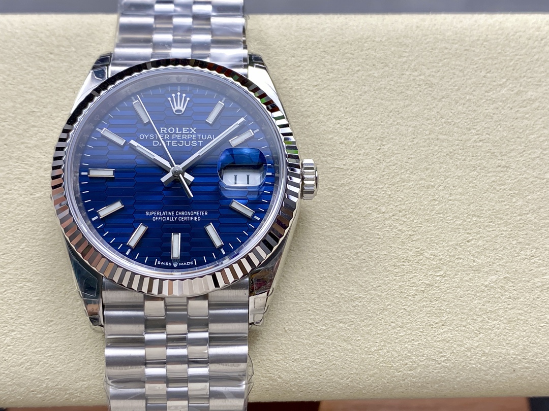 Rolex Datejust 126234 Fluted Bezel Blue Fluted Motif Dial 36MM Unisex Replica Watch