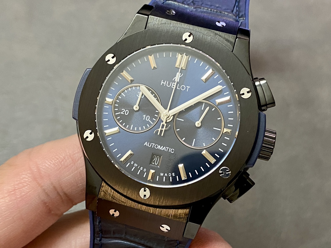 Hublot Classic Fusion Chronograph 541.CM.7170.LR 45MM Mens