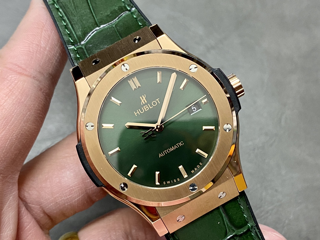 Hublot Classic Fusion 542.OX.8980.LR 42mm Mens