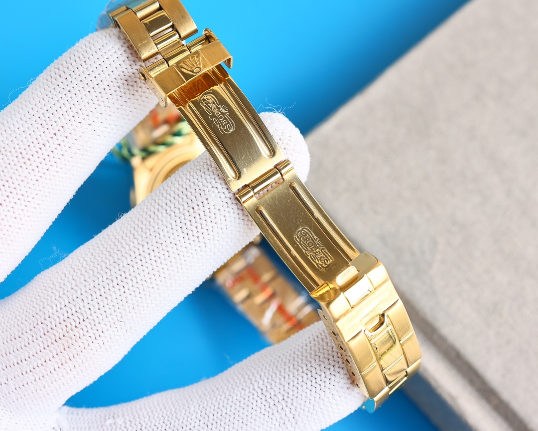 Rolex Yacht-Master 169628 Yellow Gold Champagne Dial 29mm Lady Replica Watch