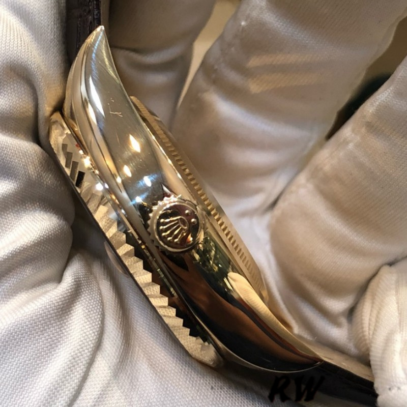 Rolex Sky-Dweller 326138 Champagne Arabic Dial Yellow Gold 42MM Mens Replica Watch