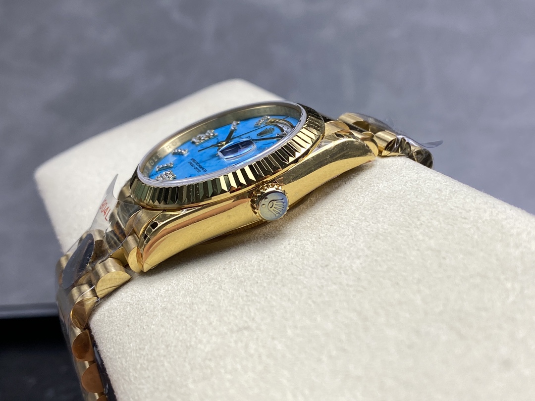 Rolex Day-Date 128238 Fluted Bezel Turquoise Diamond Dial 36MM Unisex Replica Watch