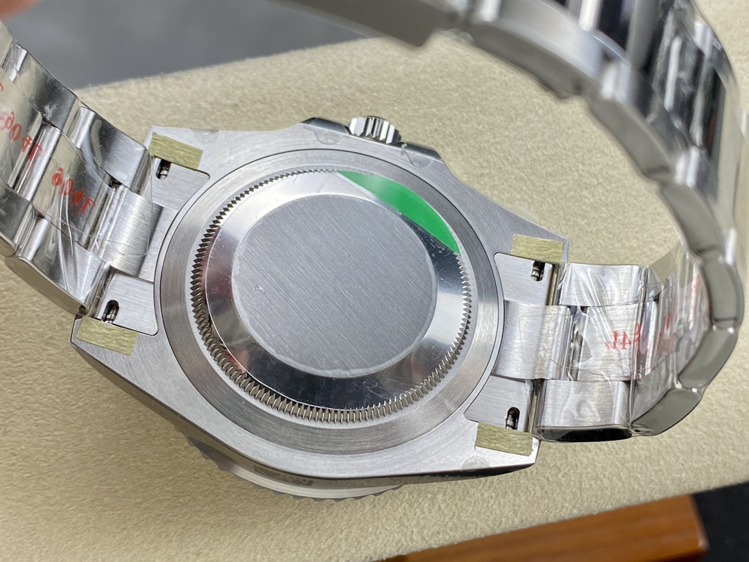 Rolex GMT-Master II 40mm Black Bezel 116710LN Men's Watch