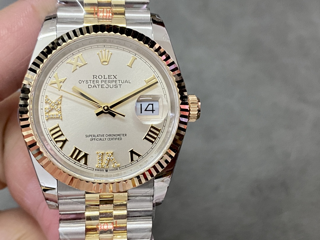 Rolex Datejust 36MM 126233 0031 Silver Roman Numeral Dial Fluted Bezel Unisex Replica Watch