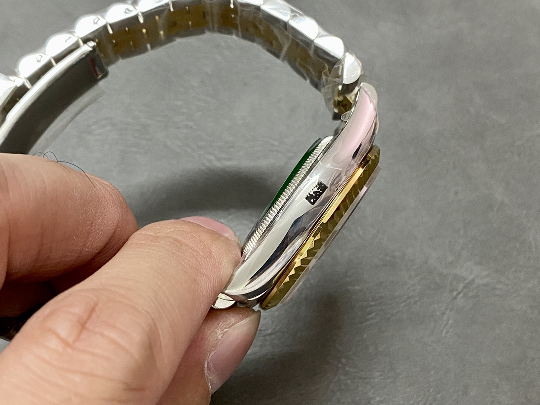 Rolex Datejust m126233 0019 White Index Dial Fluted Bezel 36MM Unisex Replica Watch