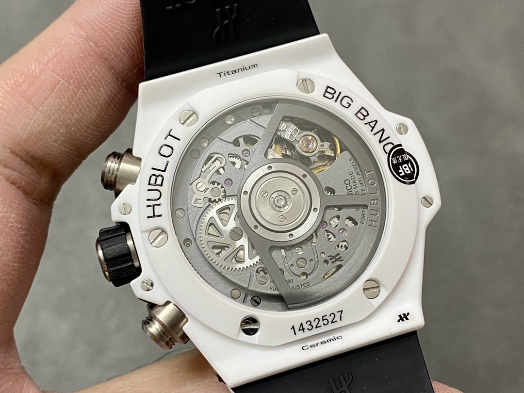 Hublot Big Bang Unico White Ceramic 411.HX.1171.RX