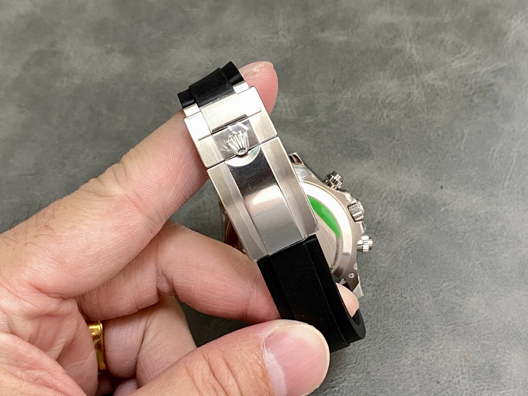 Rolex Daytona 116599 pave diamond dial Blue Leather Strap 40mm Mens Replica Watch